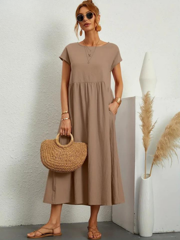 Clemira | Effortless Midi Dress