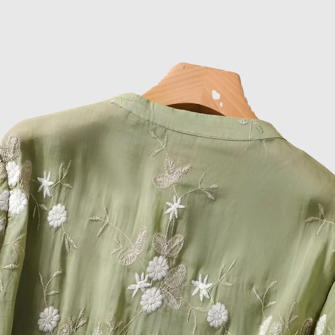 Mireille | Cotton Top with Embroidered Flowers