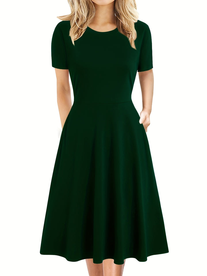 Evelyn Quinn | Retro A-Line Summer Dress