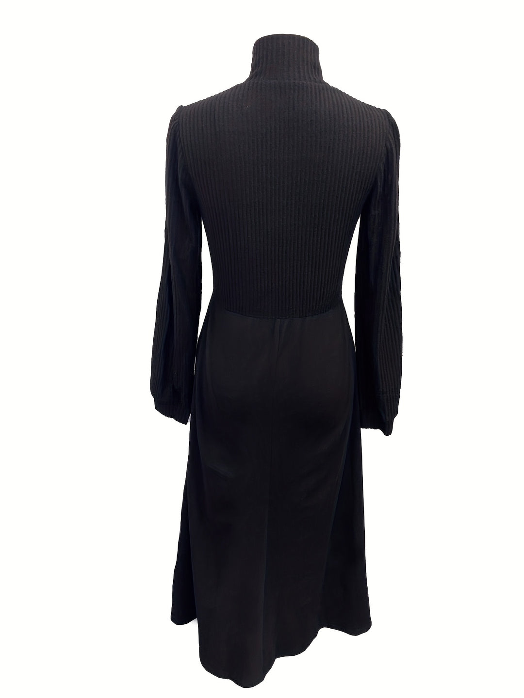 NOEL | VINTAGE WINTER DRESS WITH POCKETS