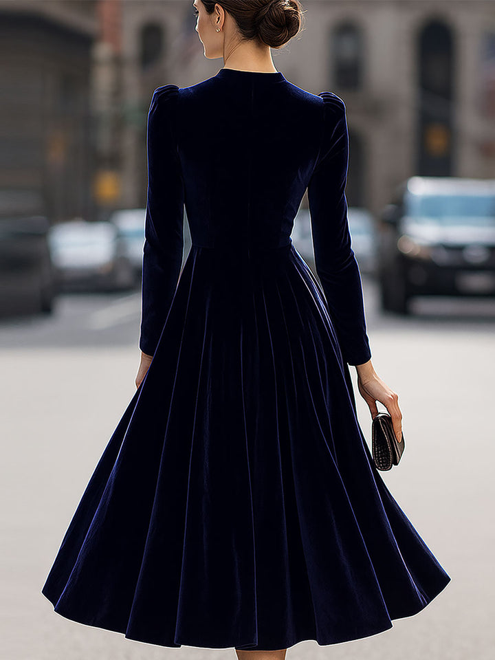 YRENE | OPULENT VELVET MIDI DRESS