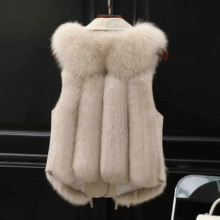 Calenne | Regal Fur Vest