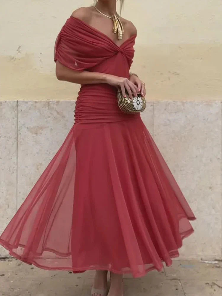 Olwen | Elegant V-Neck Dress