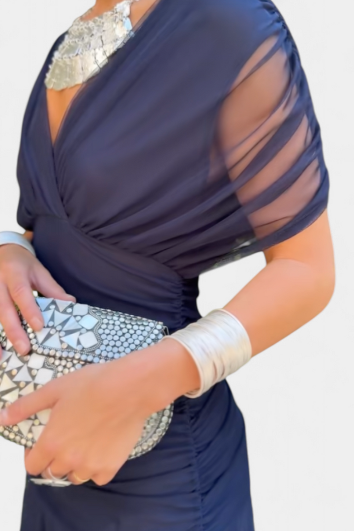 Olwen | Elegant V-Neck Dress