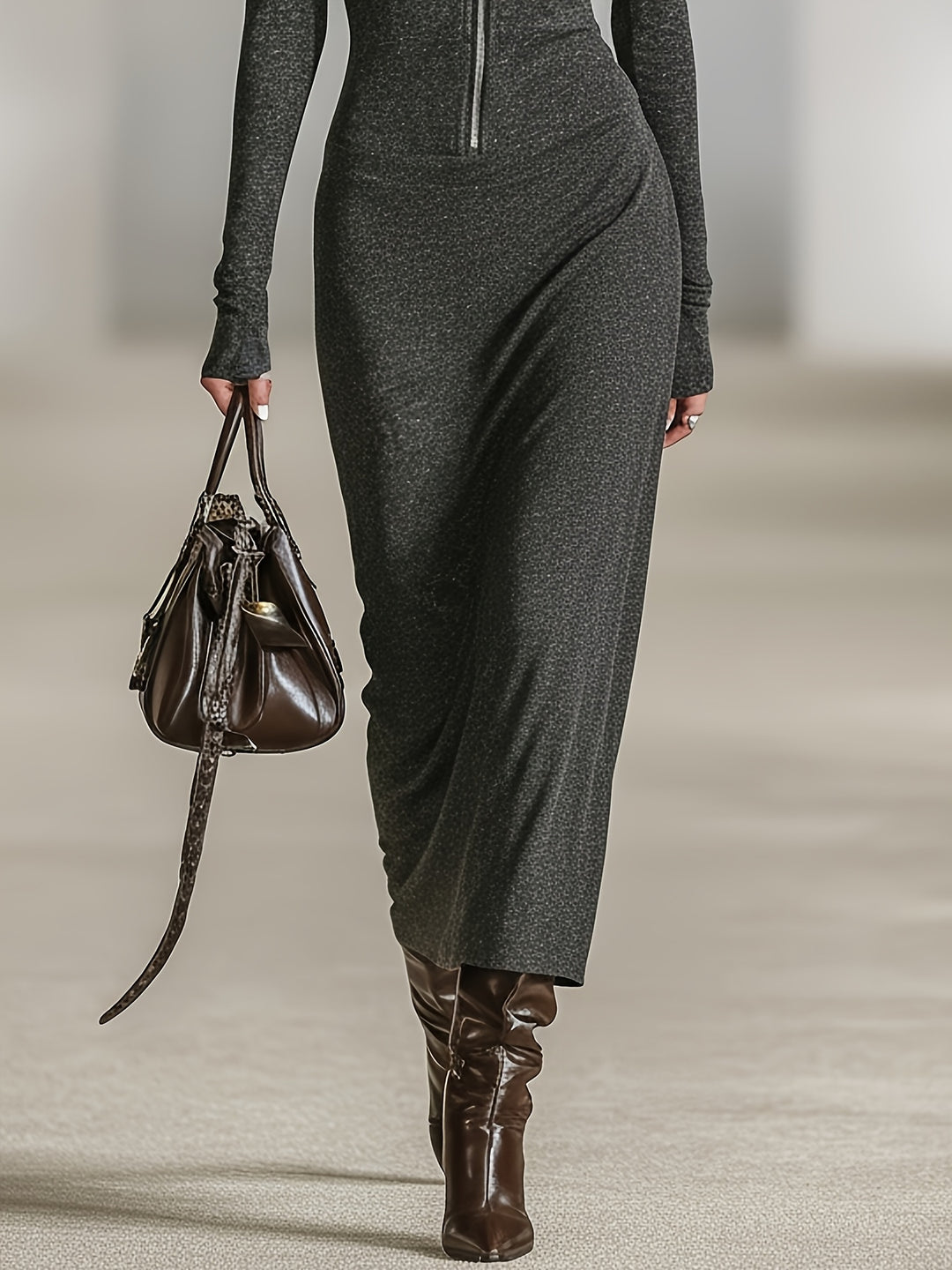 LIORRA | LONG-SLEEVE TUNIC DRESS WITH HOOD AND ZIPPER DETAIL